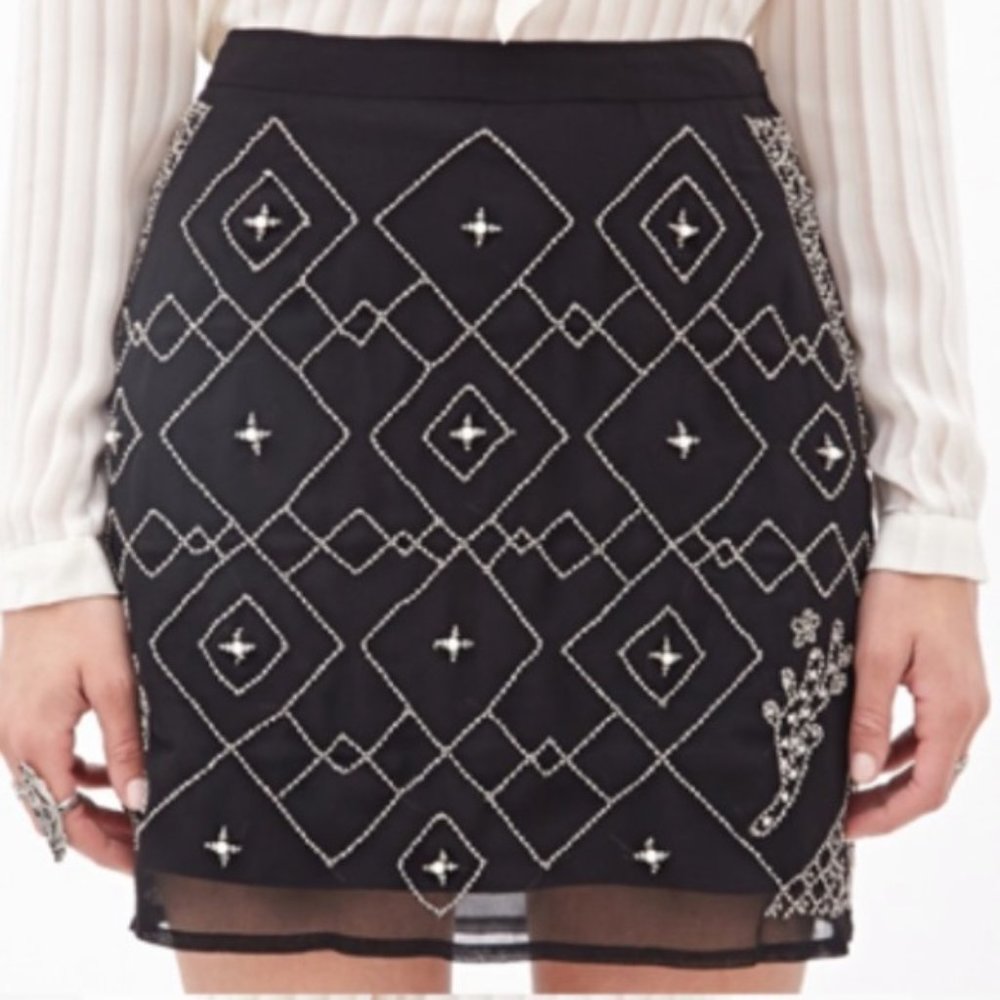 Forever 21 Beaded Mini Skirt Size XS